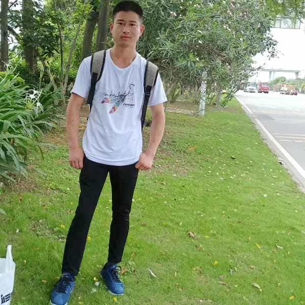 37岁岁广东单身帅哥 - 遵义吉缘网