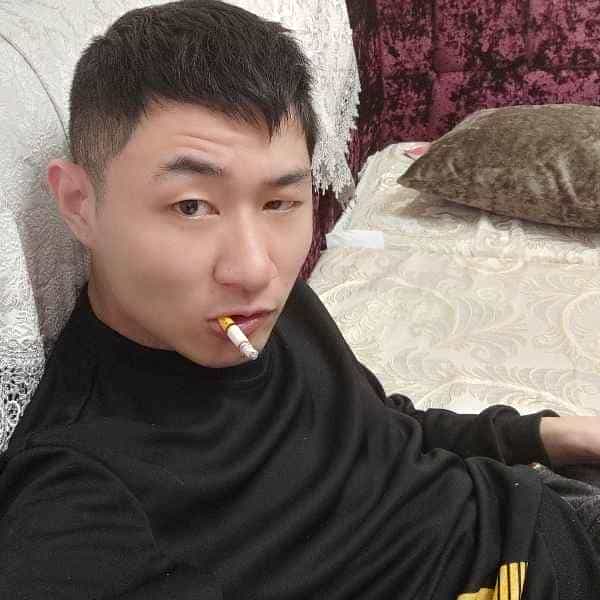 31岁岁贵州单身帅哥 - 遵义吉缘网