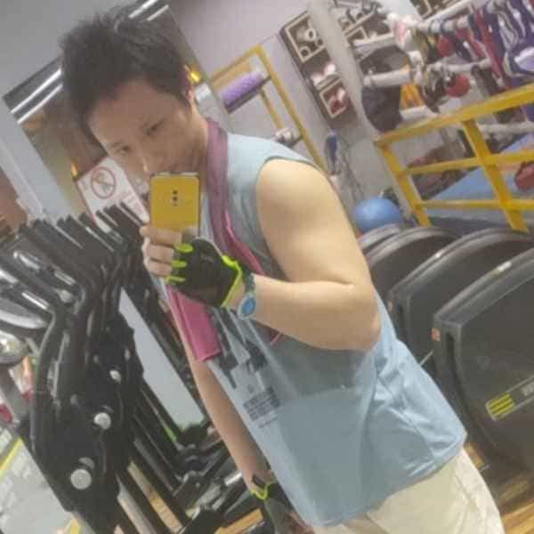 37岁岁广东单身帅哥 - 遵义吉缘网