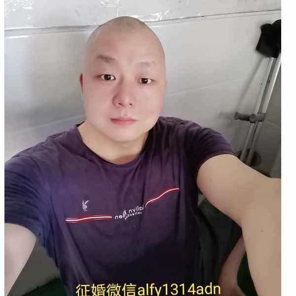 45岁岁湖南单身帅哥 - 遵义吉缘网