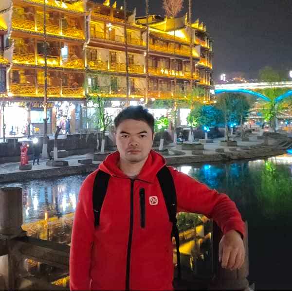 39岁岁广东单身帅哥 - 遵义吉缘网