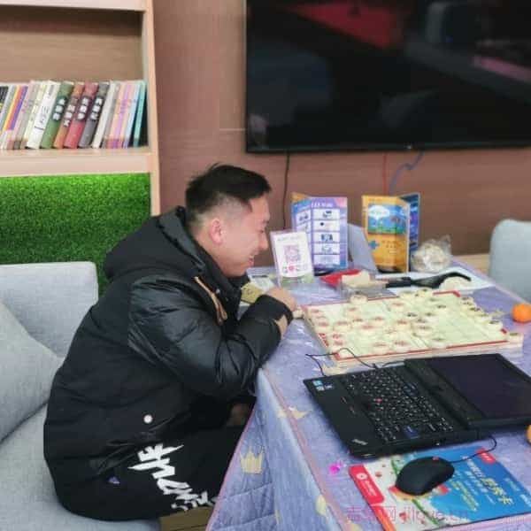 33岁岁贵州单身帅哥 - 遵义吉缘网